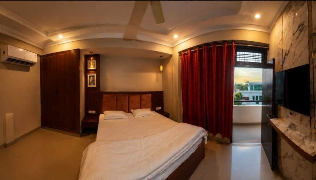 Staycation Home in Varanasi